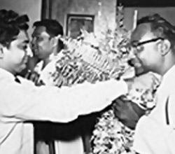 1952
