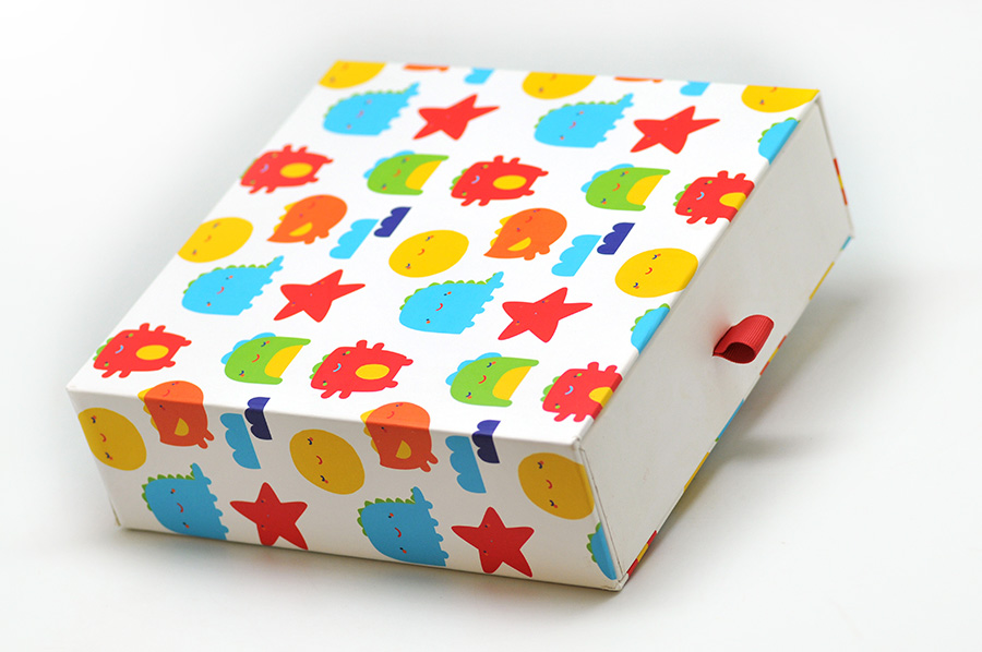 Kidswear-Rigid-Box2